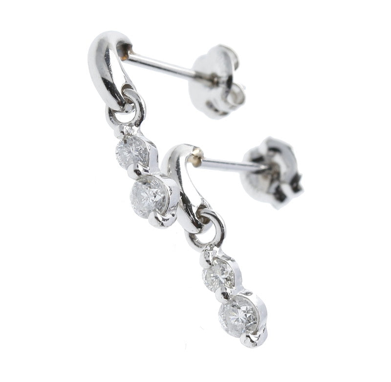 Pt900プラチナ ダイヤモンド ピアス 中古