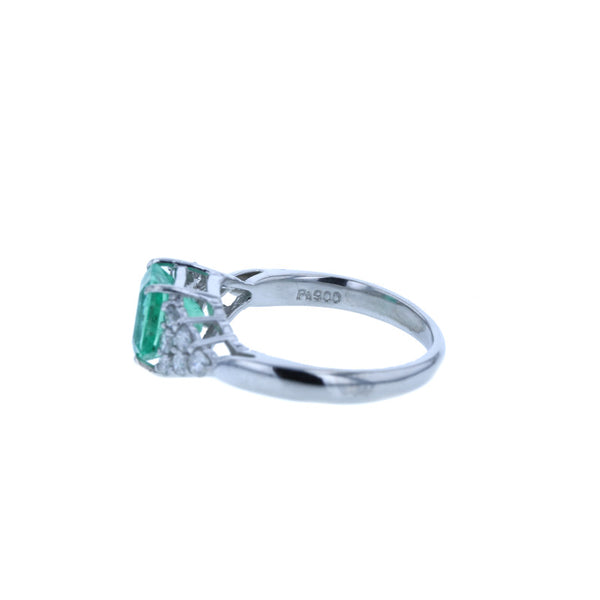 Pt900 プラチナ エメラルド1.47ct ダイヤ0.43ct リング 指輪 レディース 12号 中古