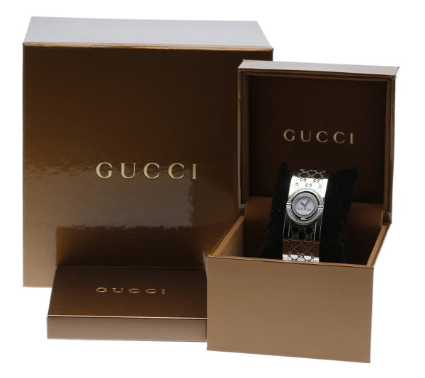 グッチ 112 トワール ダイヤベゼル シルバー ステンレススチール バングル ウォッチ 腕時計 レディース GUCCI クオーツ ホワイト文字盤 中古