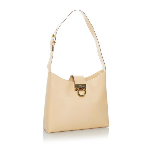 サルヴァトーレフェラガモ ガンチーニ トリフォリオ ワンショルダー AQ‐21 8662 ベージュ レザー レディース Salvatore Ferragamo 【中古】