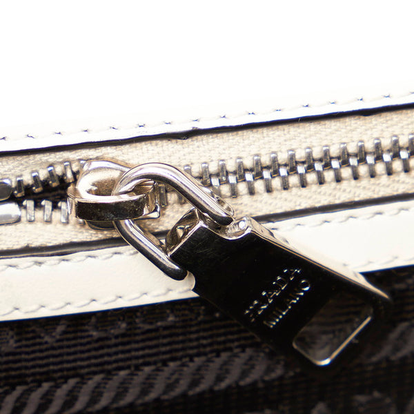 プラダ サフィアーノ 1BD034 ホワイト レザー チェーン ショルダーバッグ レディース PRADA 【中古】