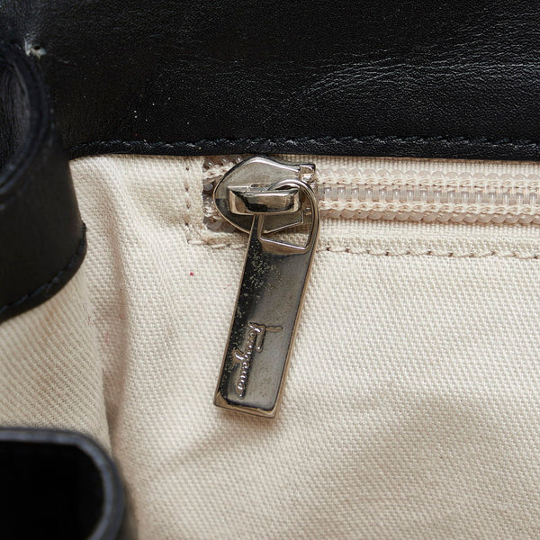 サルヴァトーレフェラガモ ガンチーニ ハンドバッグ ショルダーバッグ DY-21 4862 ブラック レザー レディース Salvatore Ferragamo 【中古】