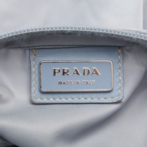 プラダ 三角ロゴプレート 斜め掛け ショルダーバッグ BT0175 グレー ナイロン レディース PRADA 【中古】