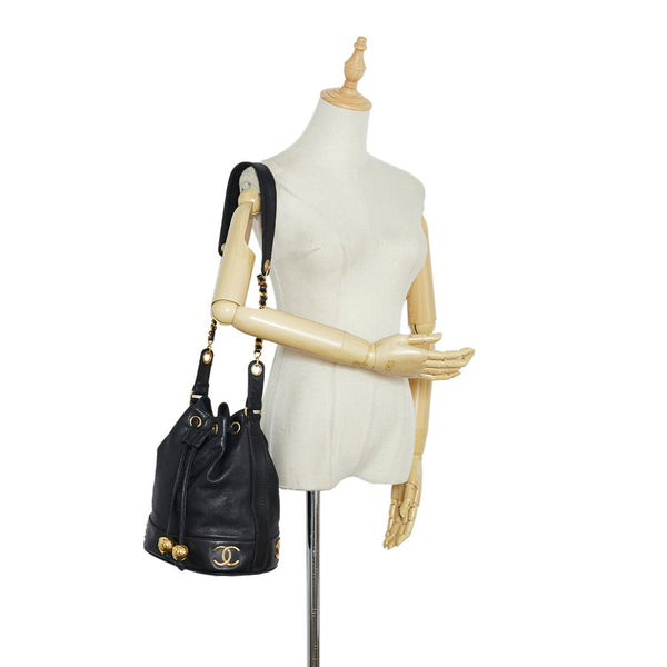 シャネル ココマーク トリプルココ ココボール  チェーン ショルダーバッグ ブラック ゴールド ラムスキン レディース CHANEL 【中古】