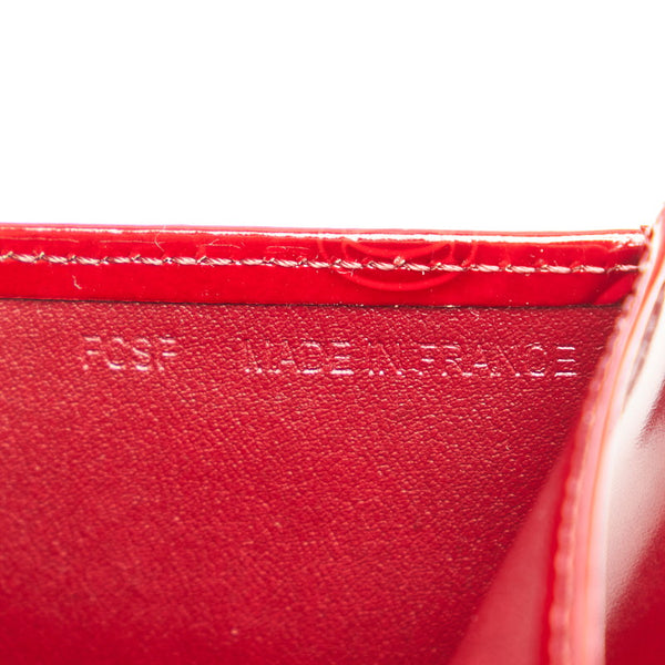 カルティエ ハッピーバースディ レッド パテントレザー 長財布 レディース CARTIER 【中古】