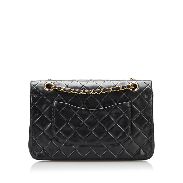 シャネル マトラッセ ダブルフラップ チェーンショルダーバッグ ブラック レザー レディース CHANEL 【中古】
