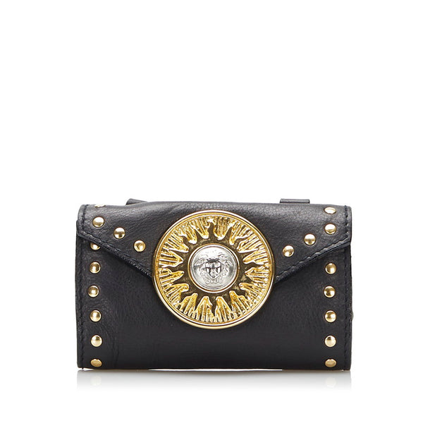 ジャンニ ヴェルサーチ メデューサ サンバースト ポーチ ベルトバッグ ブラック レザー レディース Gianni Versace 【中古】