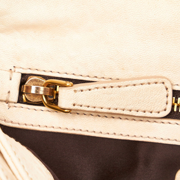 ミュウミュウ スタッズ ホワイト レザー ショルダーバッグ レディース MIUMIU 【中古】
