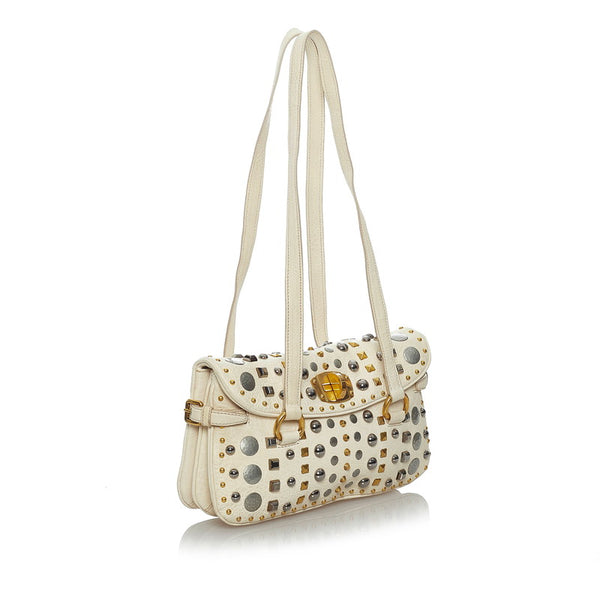 ミュウミュウ スタッズ ホワイト レザー ショルダーバッグ レディース MIUMIU 【中古】