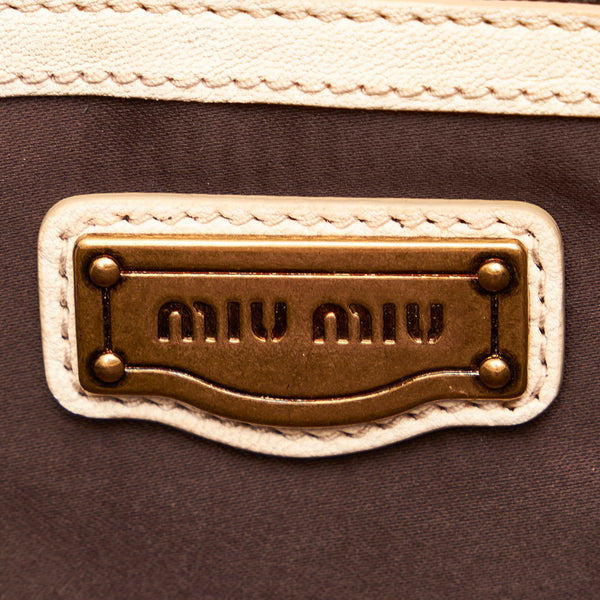 ミュウミュウ スタッズ ホワイト レザー ショルダーバッグ レディース MIUMIU 【中古】