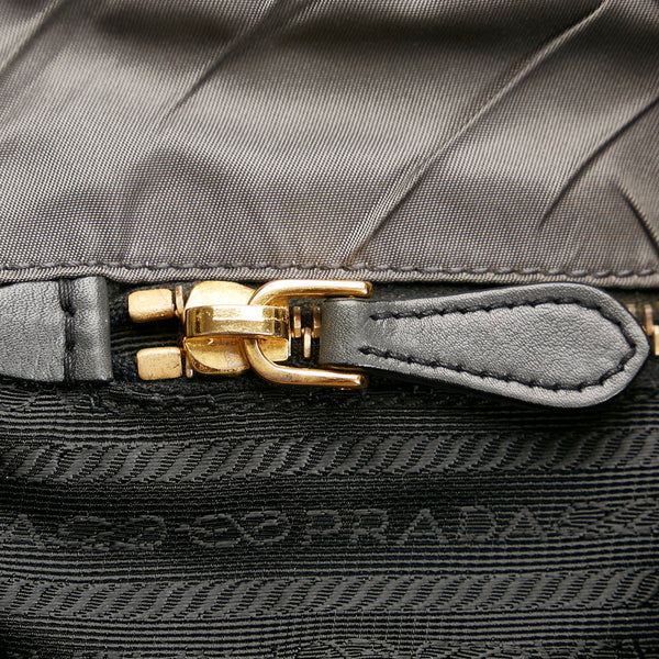 プラダ ハンドバッグ ショルダーバッグ 2WAY グレー ナイロン レディース PRADA 【中古】