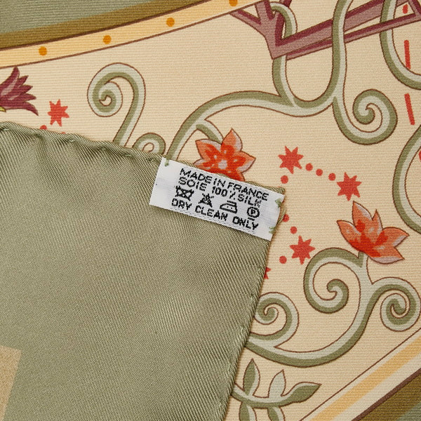 エルメス カレ90 www.hermes.com エルメス ドットコム スカーフ ライトグリーン マルチカラー シルク レディース HERMES 【中古】