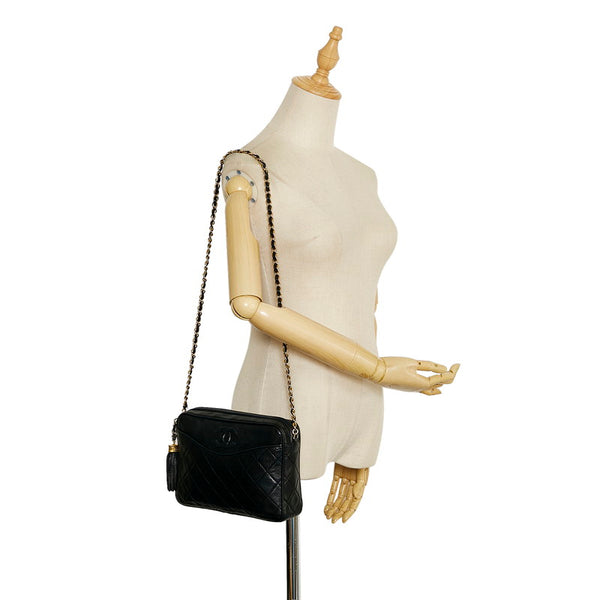 シャネル マトラッセ ココマーク フリンジ チェーン ショルダーバッグ ブラック ラムスキン レディース CHANEL 【中古】