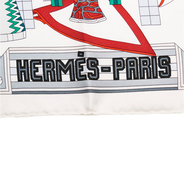 エルメス カレ90 LES TROPHEES トロフィー スカーフ ホワイト マルチカラー シルク レディース HERMES 【中古】