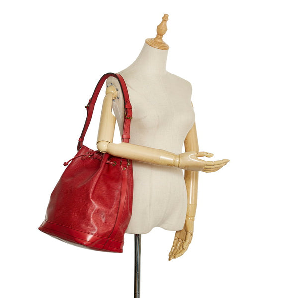 ルイ ヴィトン エピ ノエ ショルダーバッグ M44007 カスティリアンレッド レザー レディース LOUIS VUITTON 【中古】