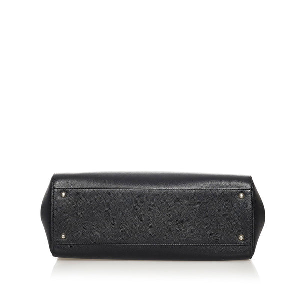 バーバリー ノバチェック ハンドバッグ ブラック レザー レディース BURBERRY 【中古】