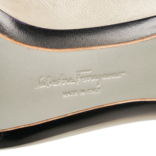 サルヴァトーレフェラガモ パンプス グレー レザー レディース Salvatore Ferragamo 【中古】