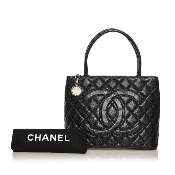 シャネル マトラッセ 復刻トート ココマーク トートバッグ ブラック シルバー金具 キャビアスキン レディース CHANEL 【中古】