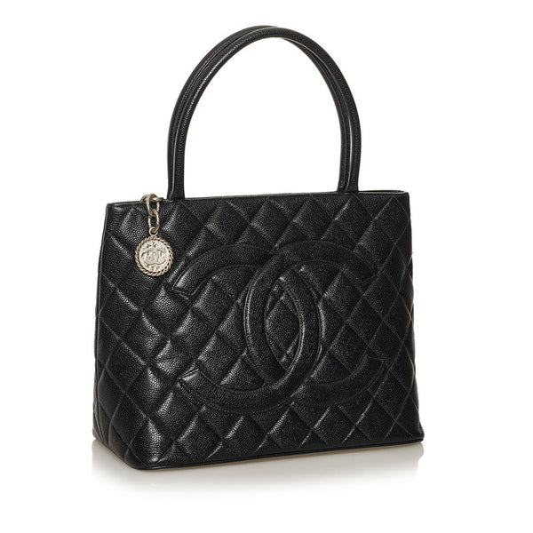 シャネル マトラッセ 復刻トート ココマーク トートバッグ ブラック シルバー金具 キャビアスキン レディース CHANEL 【中古】