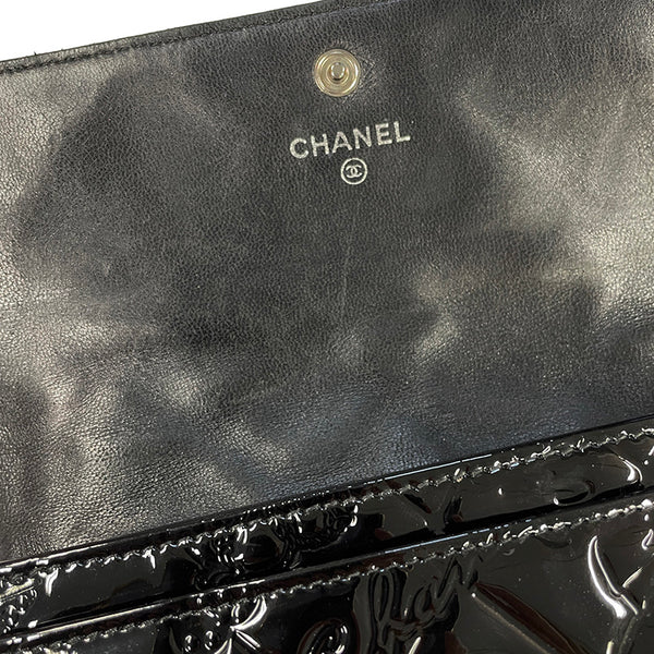シャネル アイコン シンボル チャーム ブラック パテントレザー 長財布 レディース CHANEL 【中古】