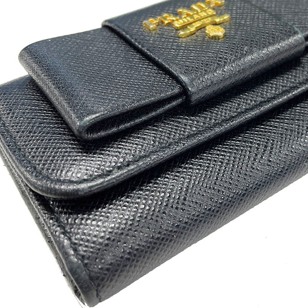 プラダ リボン 6連 ブラック レザー サフィアーノ キーケース レディース PRADA 【中古】