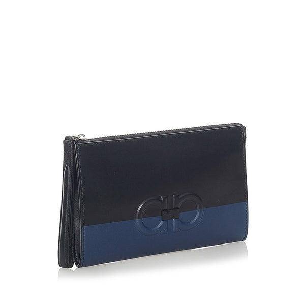 サルヴァトーレフェラガモ ガンチーニ クラッチバッグ IY-24A232 ブラック ブルー レザー メンズ Salvatore Ferragamo 【中古】