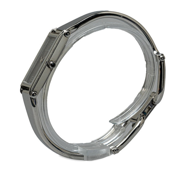 グッチ 腕時計 1500L クオーツ シルバー文字盤 ステンレススチール レディース GUCCI 【中古】