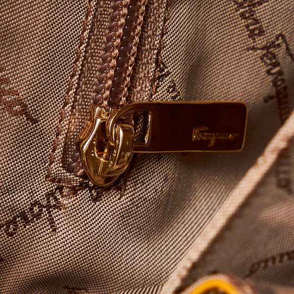 サルヴァトーレフェラガモ ガンチーニ ハンドバッグ AB-21 2804 マスタード イエロー エナメル レディース Salvatore Ferragamo 【中古】