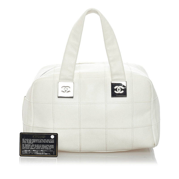 シャネル チョコバー ココマーク ホワイト キャビアスキン ハンドバッグ レディース CHANEL 【中古】