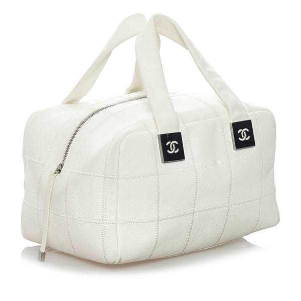 シャネル チョコバー ココマーク ホワイト キャビアスキン ハンドバッグ レディース CHANEL 【中古】