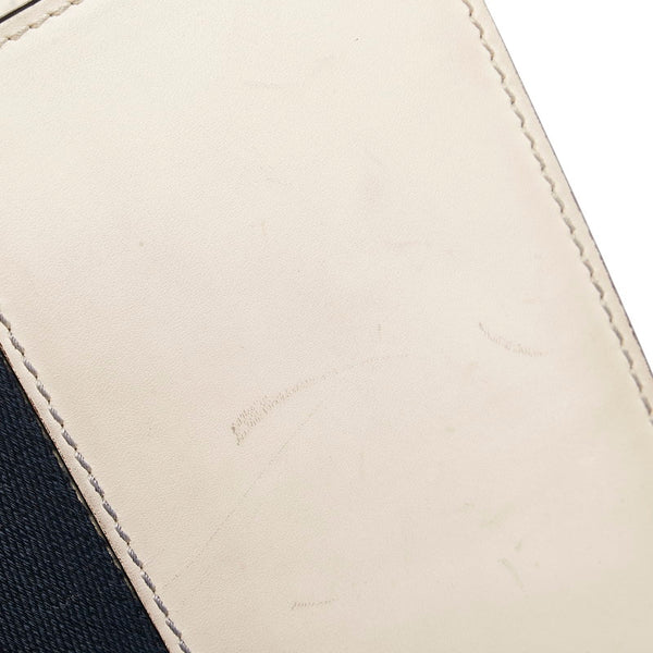 グッチ シェリーライン シルヴィ ショルダーバッグ 421882 ホワイト レザー レディース GUCCI 【中古】