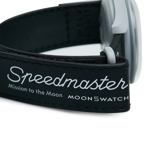 オメガ ×swatch MISSION TO MOON スウォッチ ミッション トゥ ムーン 腕時計 SO33M102-111 クオーツ ブラック文字盤 バイオセラミック メンズ OMEGA 【中古】