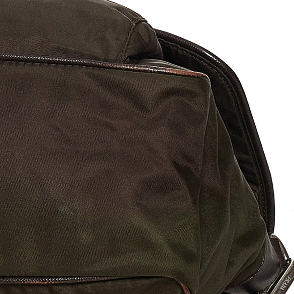 プラダ カーキ ナイロン レザー 肩掛け ショルダーバッグ レディース PRADA 【中古】