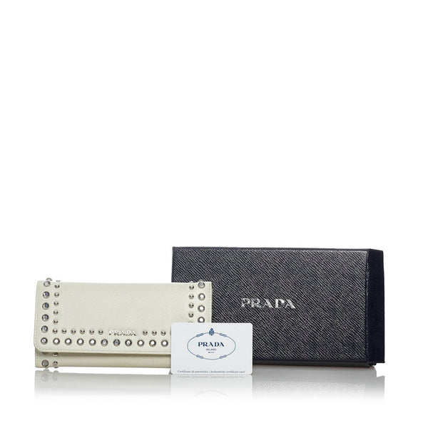 プラダ サフィアーノ クリスタルスタッズ 長財布 1M1132 アイボリー レザー レディース PRADA 【中古】