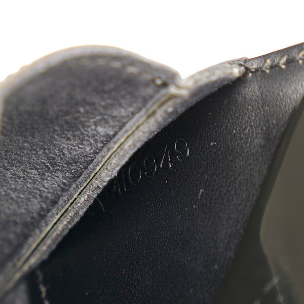 ルイ ヴィトン エピ ミニュイ 斜め掛け ショルダーバック M52392 ノワール ブラック レザー レディース LOUIS VUITTON 【中古】