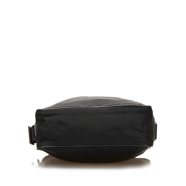 プラダ 斜め掛け ショルダーバッグ ブラック ナイロン レディース PRADA 【中古】