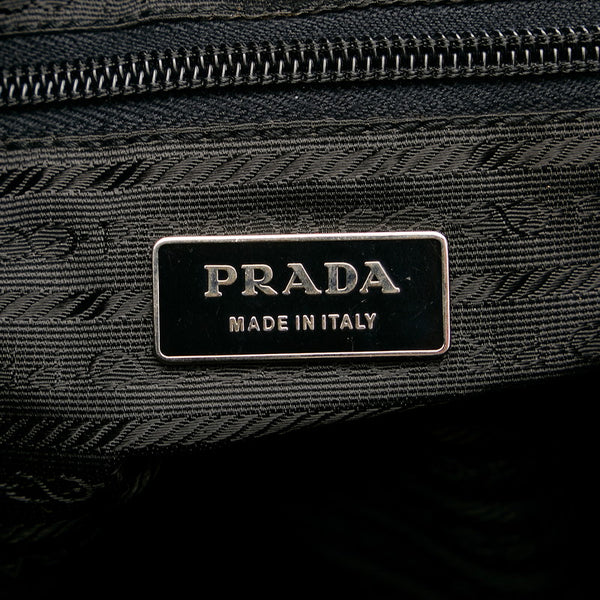 プラダ 斜め掛け ショルダーバッグ ブラック ナイロン レディース PRADA 【中古】