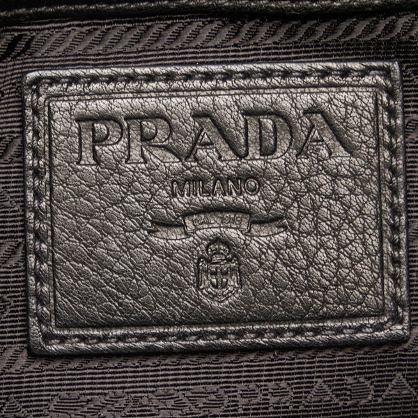 プラダ 斜め掛け ショルダーバッグ ブラック レザー レディース PRADA 【中古】