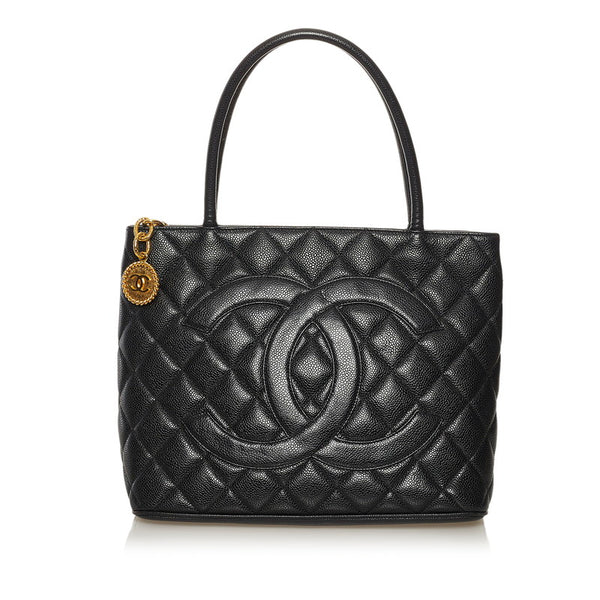 シャネル マトラッセ 復刻トート トートバッグ ブラック キャビアスキン レディース CHANEL 【中古】