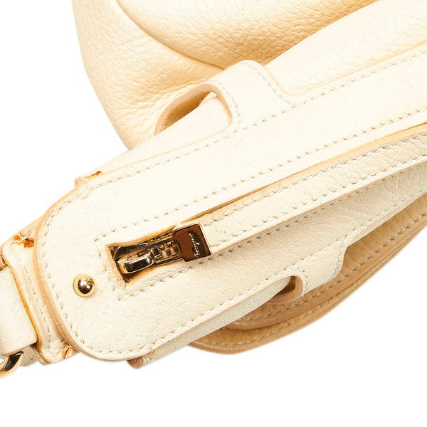 サルヴァトーレフェラガモ ガンチーニ ショルダーバッグ EY-21 5407 ホワイト レザー レディース Salvatore Ferragamo 【中古】