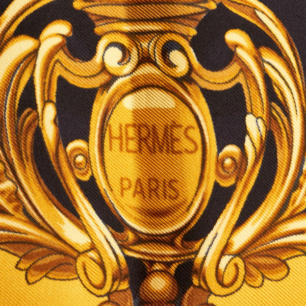 エルメス カレ90 Carrosses d'Or 金の馬車 スカーフ ブラック ゴールド シルク レディース HERMES 【中古】