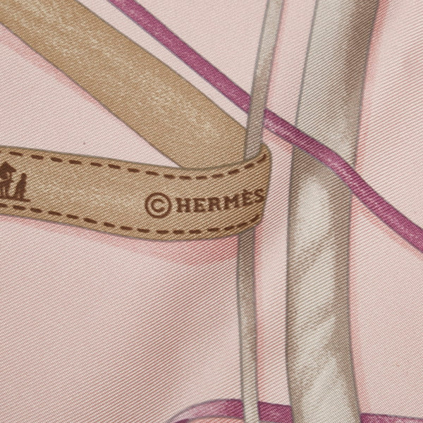 エルメス カレ90 ATTRAPE TES REVES 夢をつかめ スカーフ ピンク マルチカラー シルク レディース HERMES 【中古】