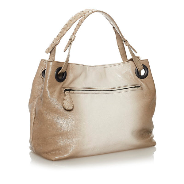 ボッテガヴェネタ イントレチャート ショルダーバッグ ベージュ ホワイト レザー レディース BOTTEGAVENETA 【中古】