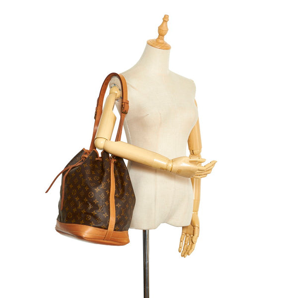 ルイ ヴィトン モノグラム ノエ ショルダーバッグ M42224 ブラウン PVC レザー レディース LOUIS VUITTON 【中古】