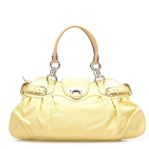 サルヴァトーレフェラガモ ガンチーニ ショルダーバッグ AB-21 8402 イエロー レザー レディース Salvatore Ferragamo 【中古】